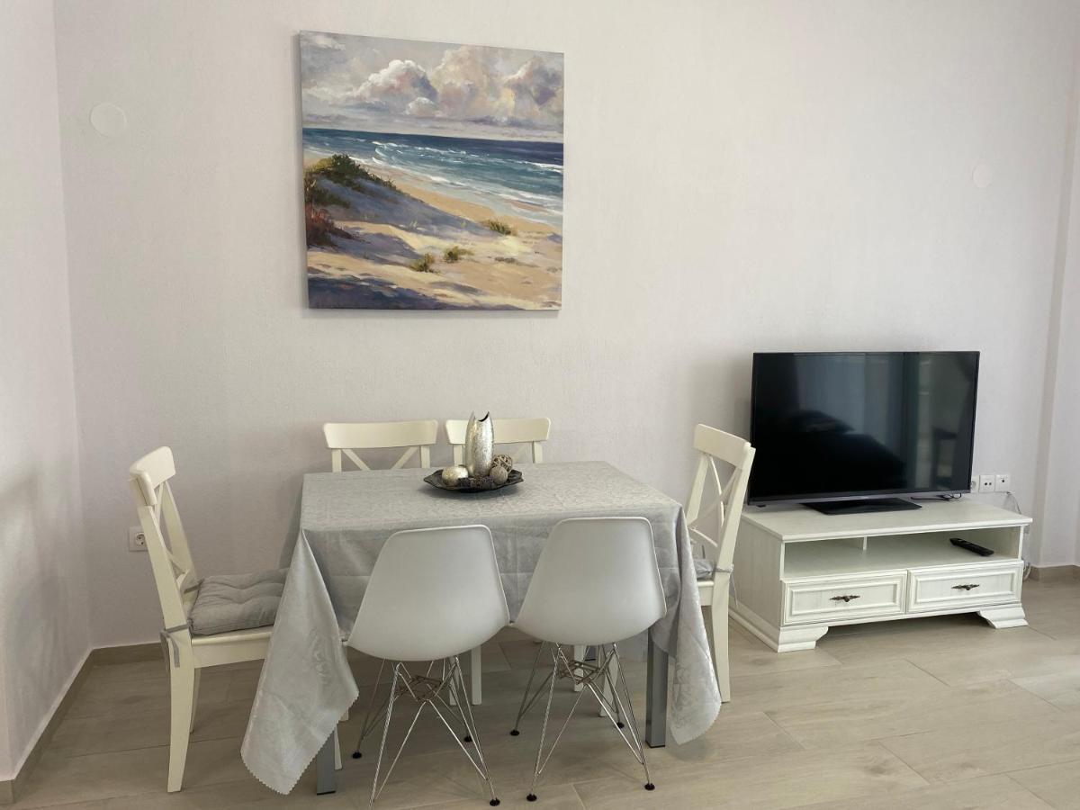 Lili Houses In Nikiti 350M From The Beach Buitenkant foto